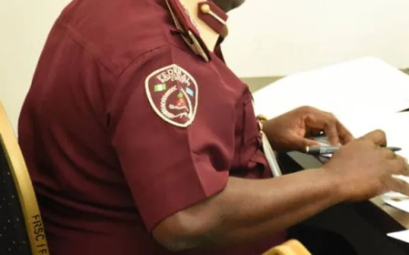 Accident: FRSC warns motorists against overloading