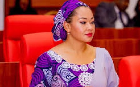 Lawmaker distributes four trucks of fertilisers to constituents