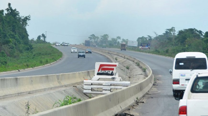 12 dead, four injured in Lagos-Ibadan expressway crash