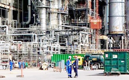 Dangote Refinery, Marketers to Meet Over Direct Petrol Lifting, Price Reduction