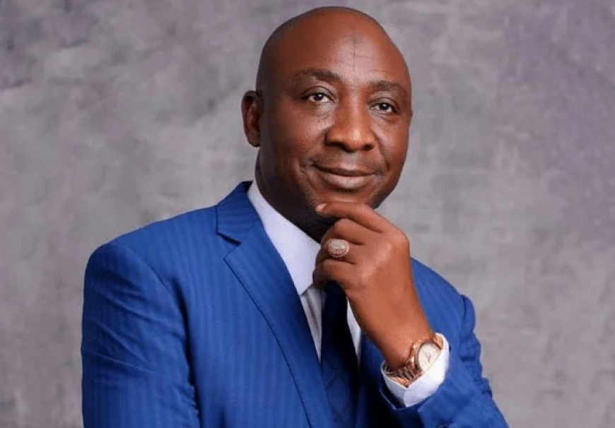 Gusau Commends Alao, Urges Sports Writers To Emulate Him