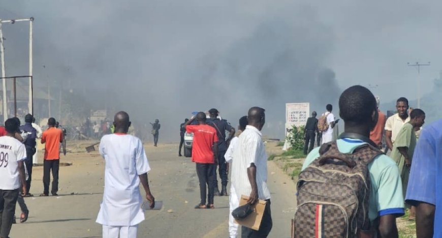 Protest In Bauchi Poly Over Insecurity, School Shut