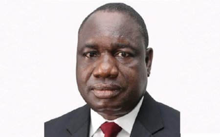 Six hospitalised as Lagos seals collapsed two-storey building