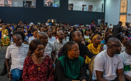 Gov Okpebholo Gives Employment Letters To 5,000 Teachers