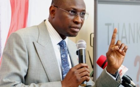 EFCC reports recovery of N566 billion, $411 million, 1,502 properties in two years