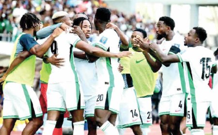 Super Eagles Keep World Cup Dream Alive, Thrash Gabon 4-1