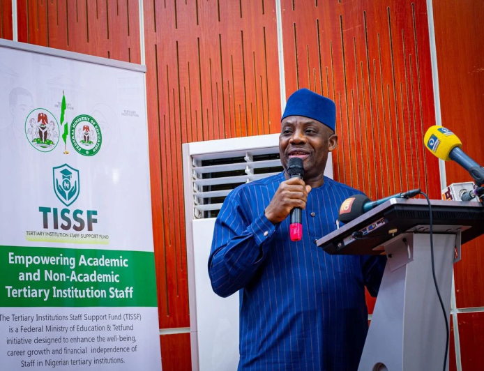 FG gives N4 bn each to 12 varsities for engineering upgrades 